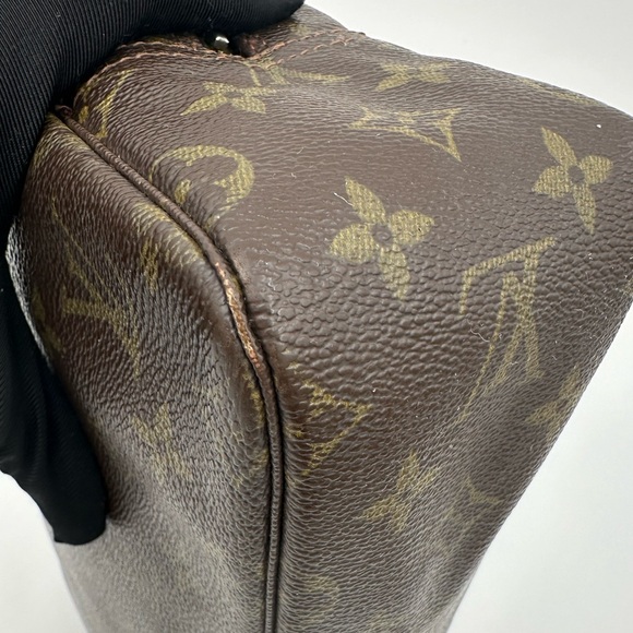 Vintage 1980s  Louis Vuitton Monogram Trousse Toilette 28 Pouch - Picture 9 of 15
